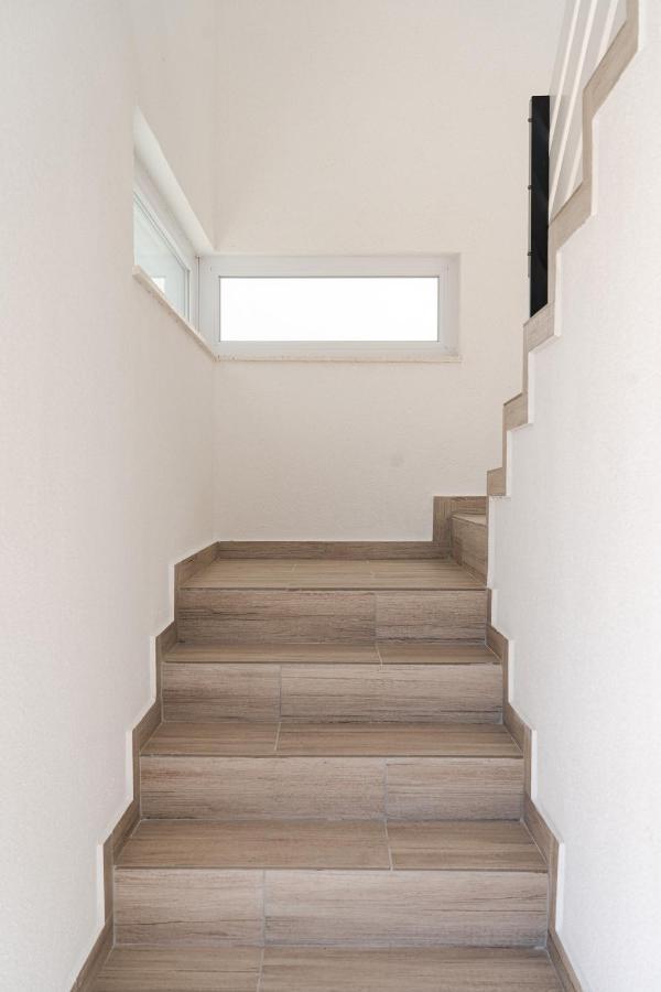 Station 22 - Brand New Apartment With A Terrace And Private Parking Vir Bagian luar foto